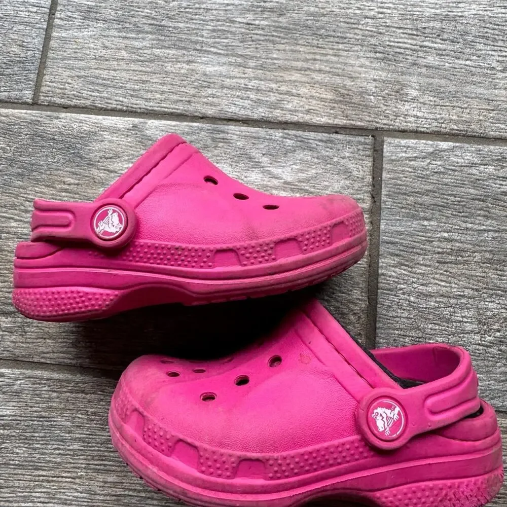 CROCS classic clogs